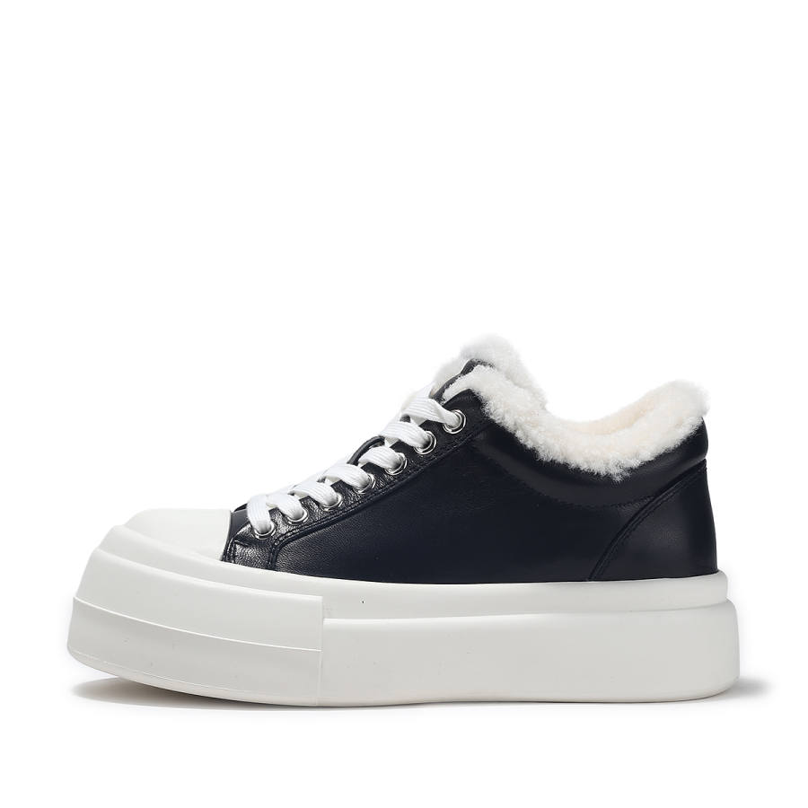 BELLALILY Fashion Versatile Fleece Lined Abrasion Resistant Low top Skateboard Shoes Women's Black
