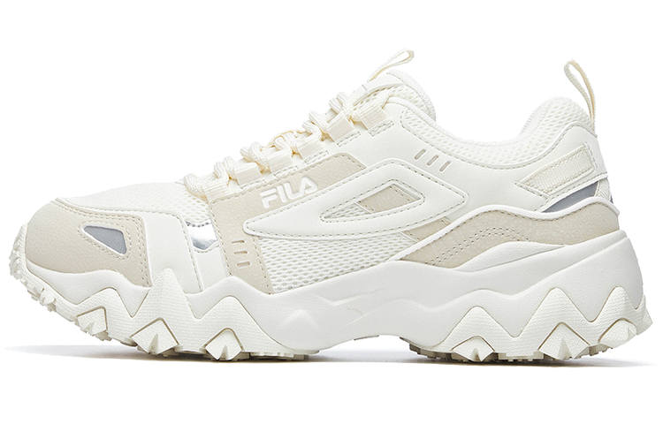FILA Oakmont Fabric Vintage Abrasion Resistant Breathable Low top Casual Shoes Women's Beige
