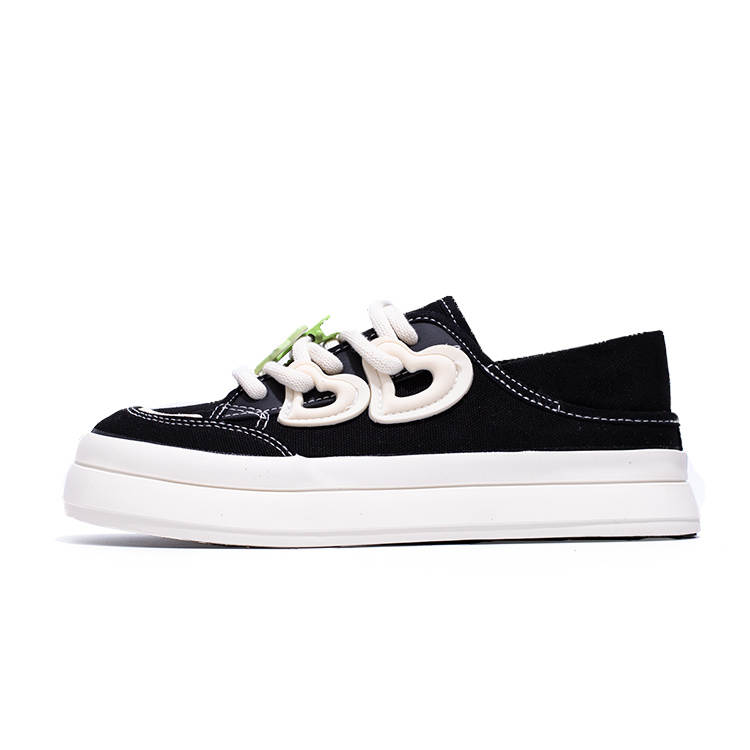 La Chapelle Canvas Abrasion Resistant Breathable Low top Skateboard Shoes Women's