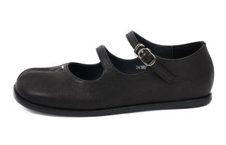 MINNETONKA Fusion Collection Cow Leather Mary Jane Shoes Women's