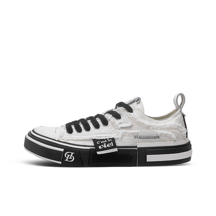 Daisy Fellowes Chocolates Collection Fabric Low top Skateboard Shoes Unisex White Black