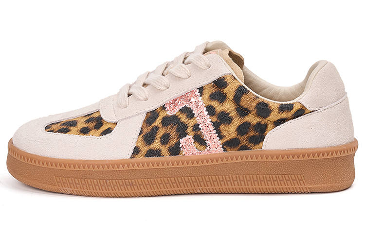Joy&Mario Cow Split Leather Height Increasing Height Increasing Low top Skateboard Shoes Women's