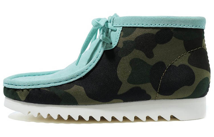 A BATHING APE Clarks x A BATHING APE Suede Ankle Boots Men's Blue