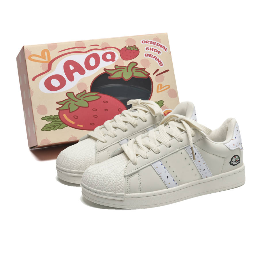 OAOQ White Sneakers Synthetic Leather Low top Skateboard Shoes Women's