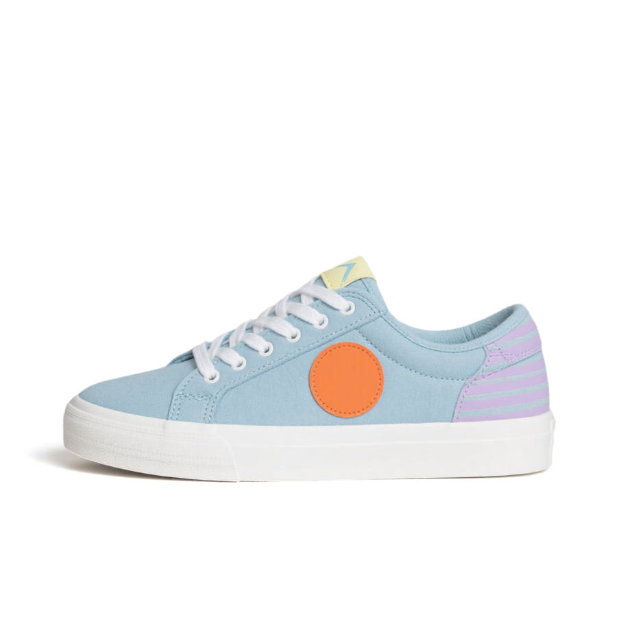 FANTASTIC XBOX Microfiber Leather Low top Skateboard Shoes Women's Blue Purple