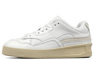 JIANGBANG Wear resistant, Lightweight, Breathable, And Non slip. Low top Skateboard Shoes Women's Elegant/Subtle White