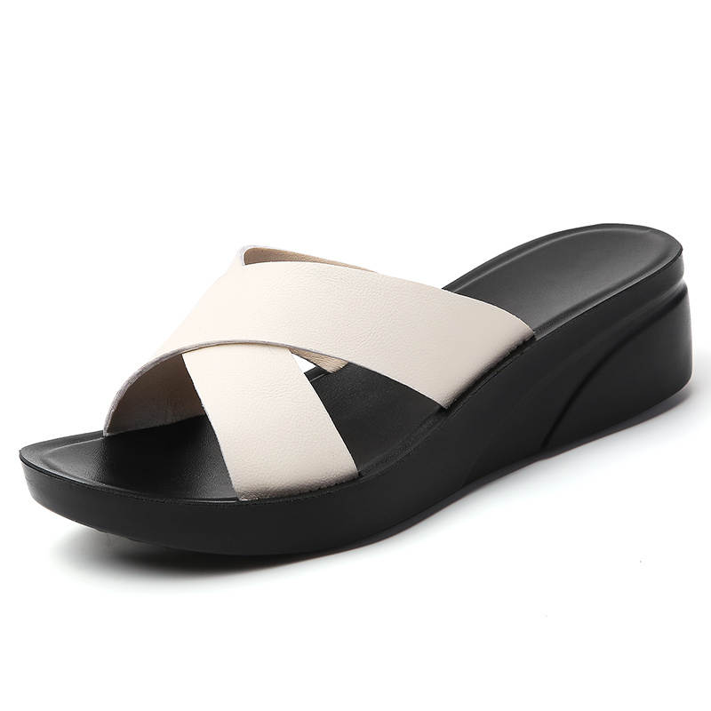 Reivantix Reivanti Slip Resistant Slide Slippers Women's Beige