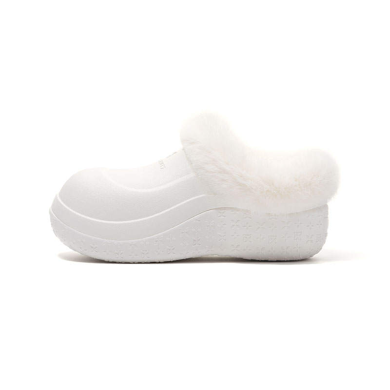 TRAPAR WAVES SS25 Plush Chef Shoes Fleece Lined Outerwear Closed Toe Slippers Women's White