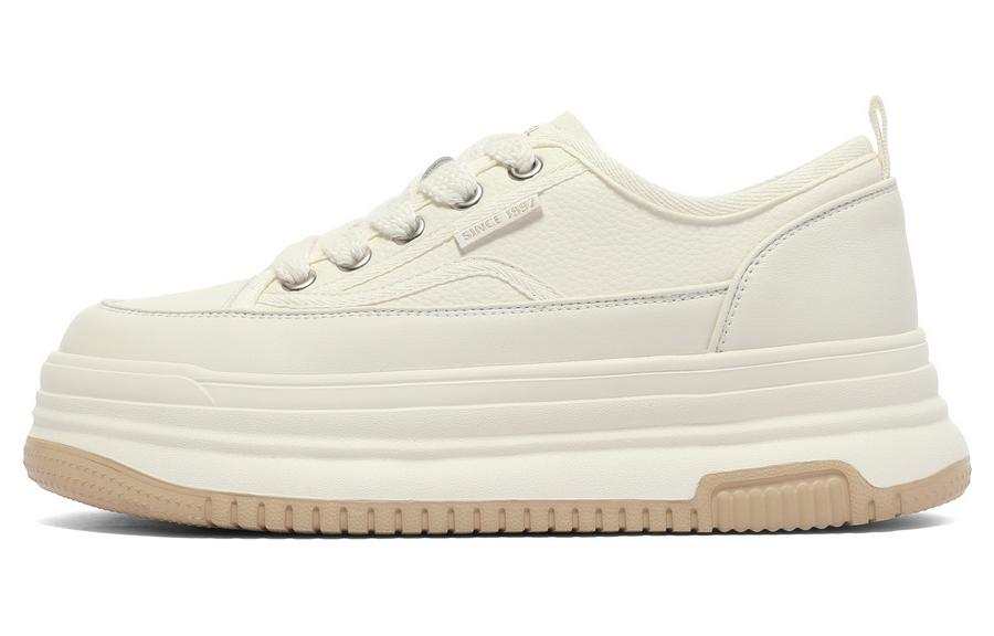 BELLE Low top Casual Shoes Women's