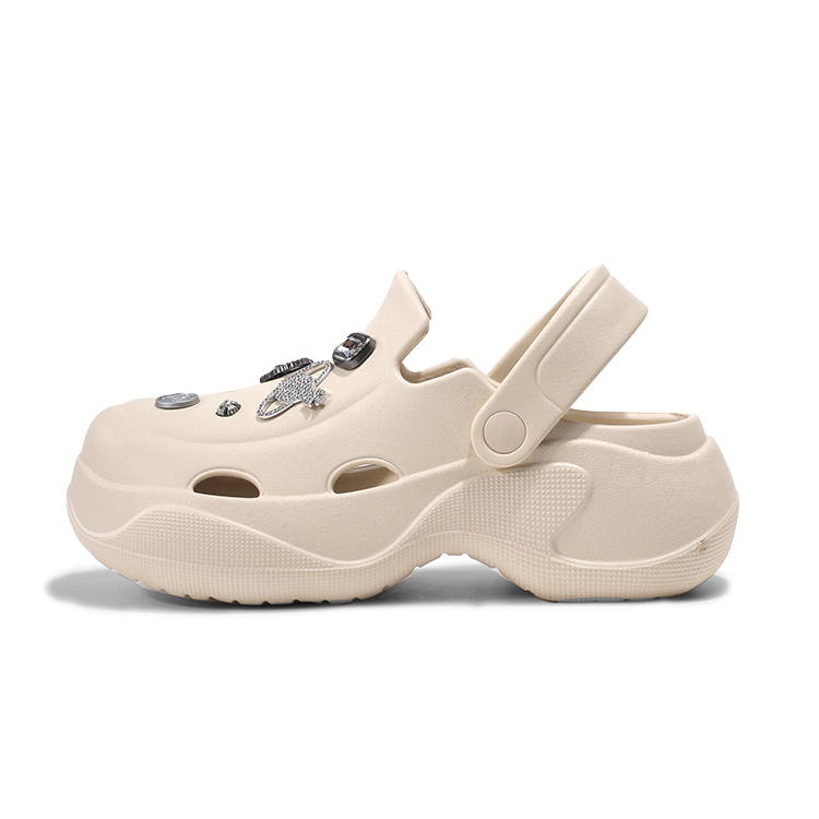 XMISTUO XMISTUO Romantic Galaxy EVA Clogs Women's