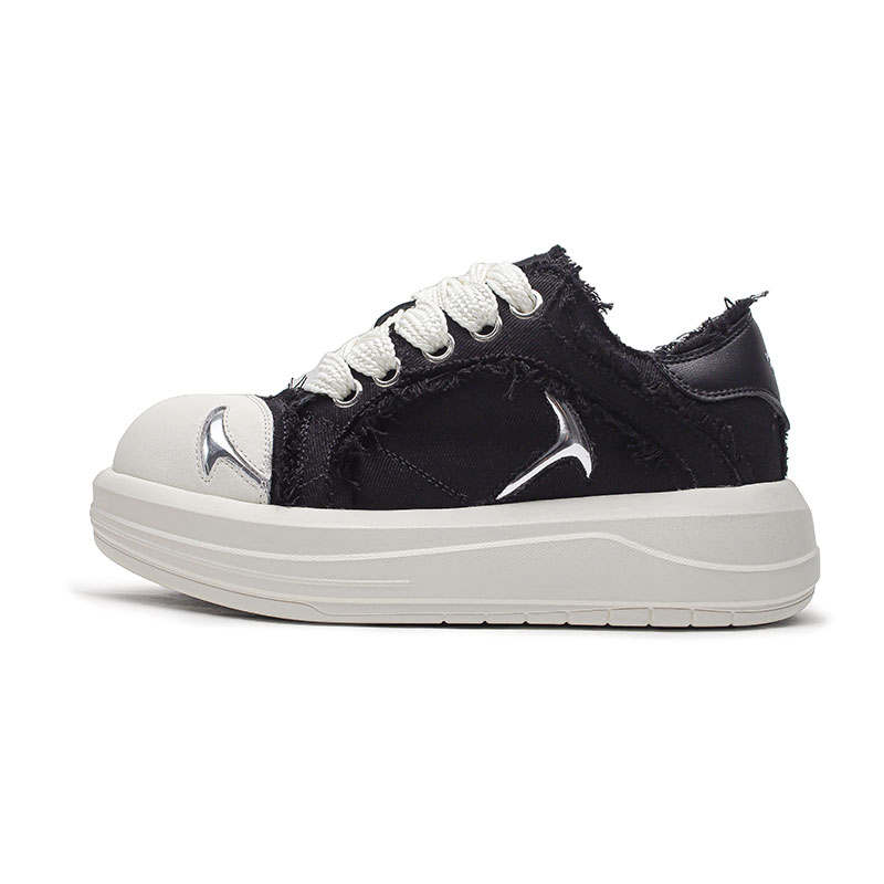 MUPPLE Lightweight Breathable Height Increasing Low top Skateboard Shoes Unisex