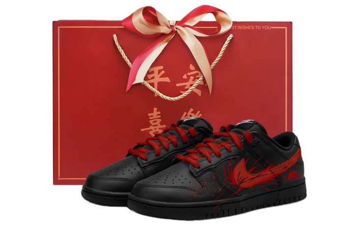 Nike Nike Dunk Low top Skateboard Shoes Men's Black Red