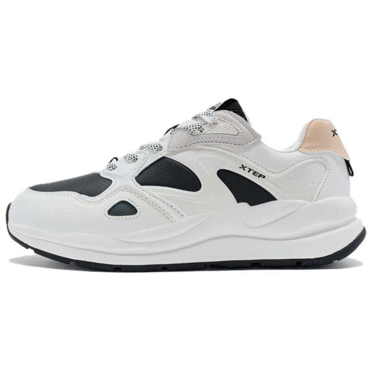 XTEP Light Year 5.0 Vintage Cushioning Abrasion Resistant Cushioning, Wear Resistant Casual Shoes Women's White Black
