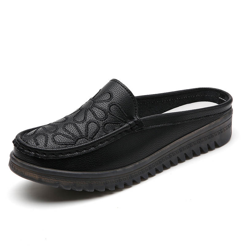 Reivantix Reivanti Closed Toe Slippers Women's