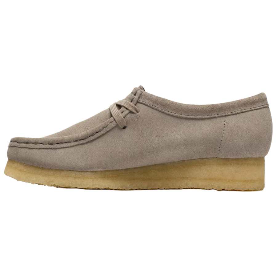 Clarks Wallabee Suede Low top Casual Shoes Women's Light Gray