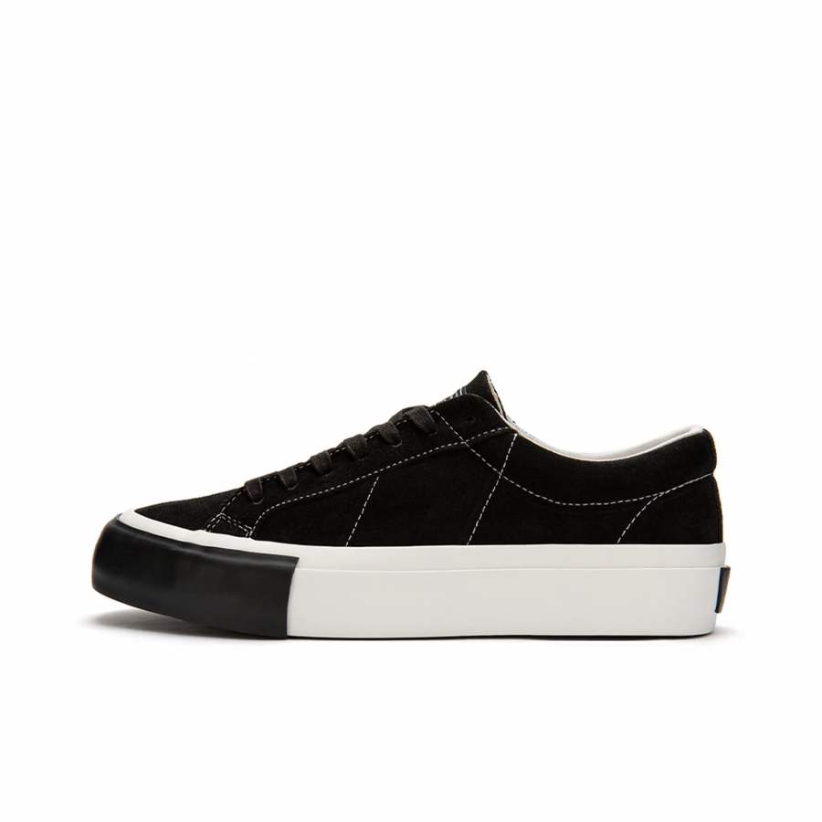 7 SEVFUN Abrasion Resistant Breathable Low top Skateboard Shoes Unisex Black