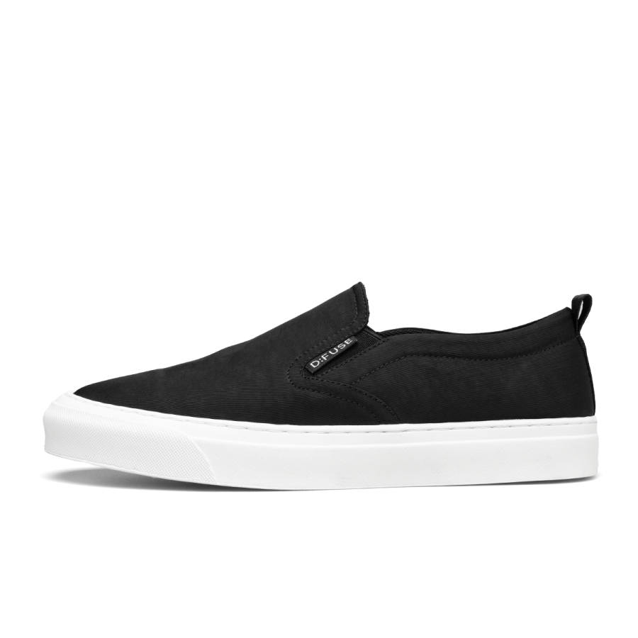 D:FUSE SCANDINAVIA D FUSE SCANDINAVIA Breathable Low top Canvas Shoes Men's Black