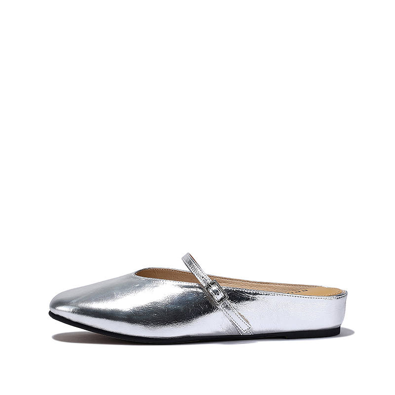 Brut Ros′e Rubber Sole Abrasion Resistant Closed Toe Slippers Women's Silver