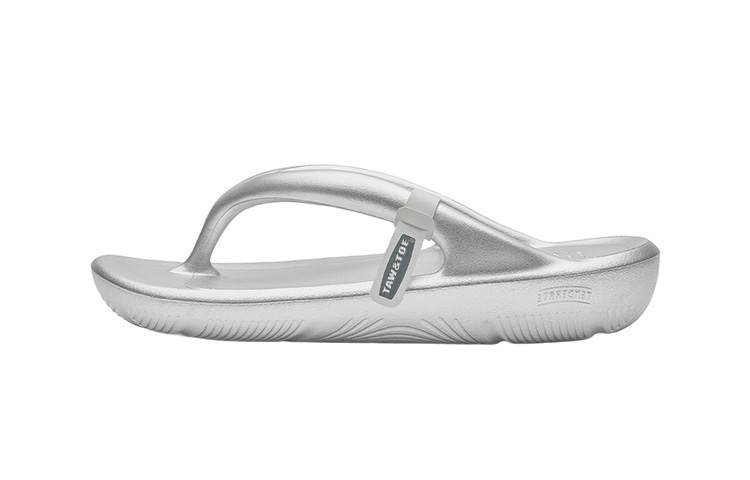 TAW&TOE Quiet Abrasion Resistant Quick Dry Quiet Abrasion Resistant Quick Dry Flip Flops Unisex Silver