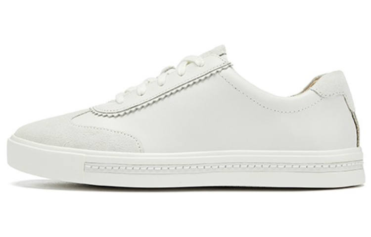 Clarks Stylish Skateboarding Shoes Women's White