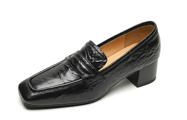 BETSY Cow Split Leather Loafers 4.2cm Women's Black
