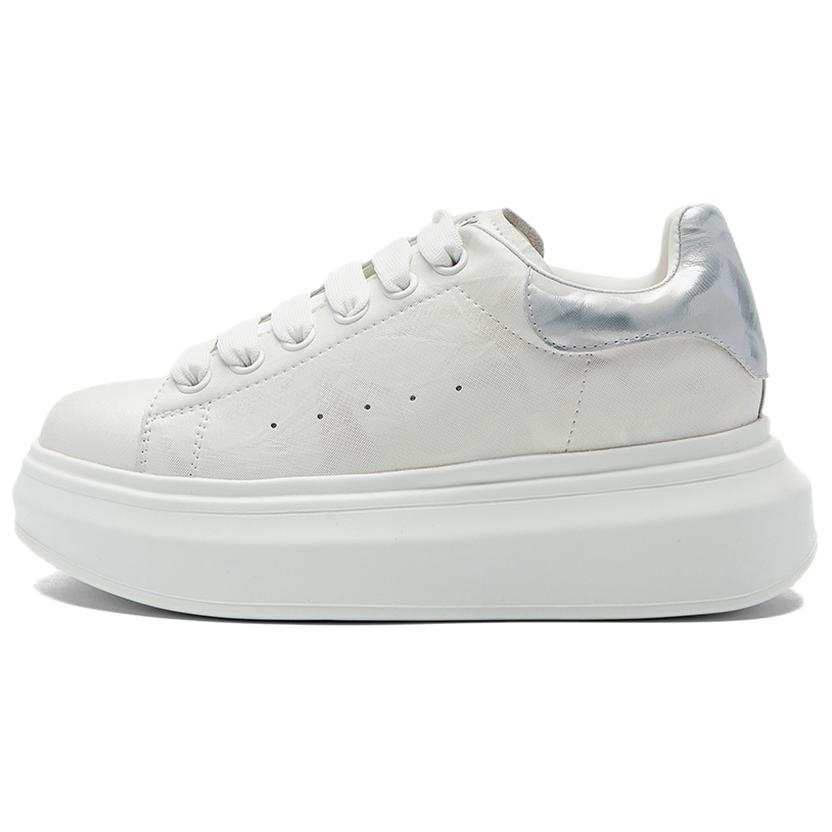 NINE WEST Low top Skateboard Shoes Women's