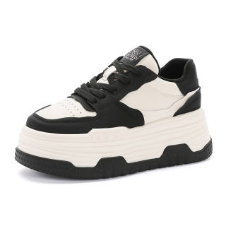 XI NUO WANG Cow Leather Low top Skateboard Shoes Women's