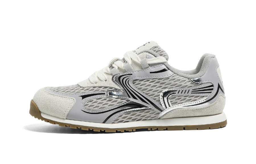 FOREVER 21 Abrasion Resistant Low top Casual Shoes Women's Silver