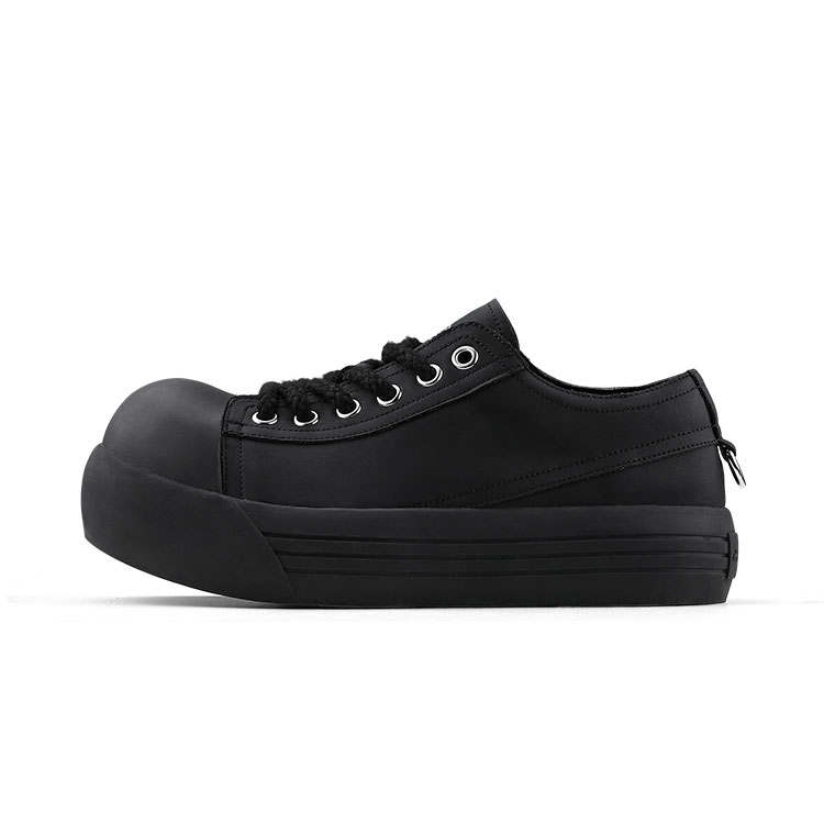 HANQIAORIJI Black Blood Collection Large Head Joker Shoes Low top Skateboard Shoes Unisex Black