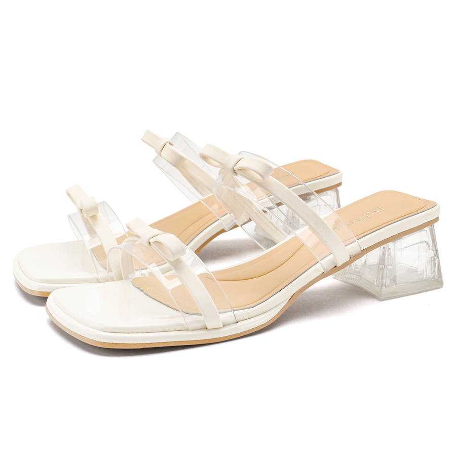 D:FUSE SCANDINAVIA D FUSE SCANDINAVIA Slide Slippers Women's