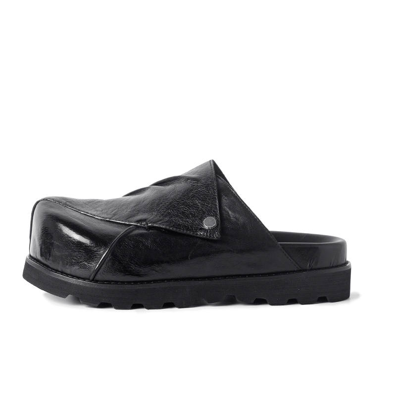 HUANXIANGZHE EVA No Special Function Closed Toe Slippers Unisex Black