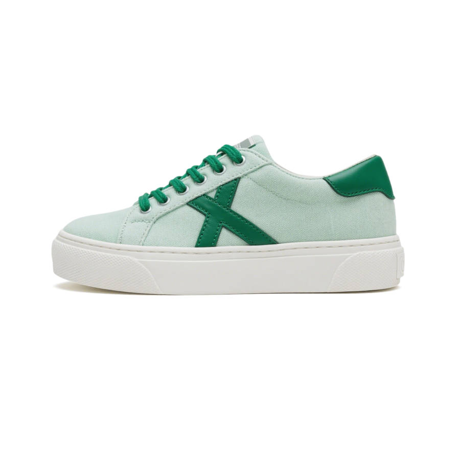 FULLXUAN Low top Skateboard Shoes Women's Green
