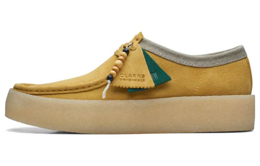 Clarks Casual Shoes Men's Yellow