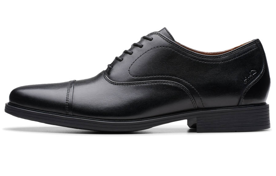Clarks Cow Leather Dress Shoes Men's Black