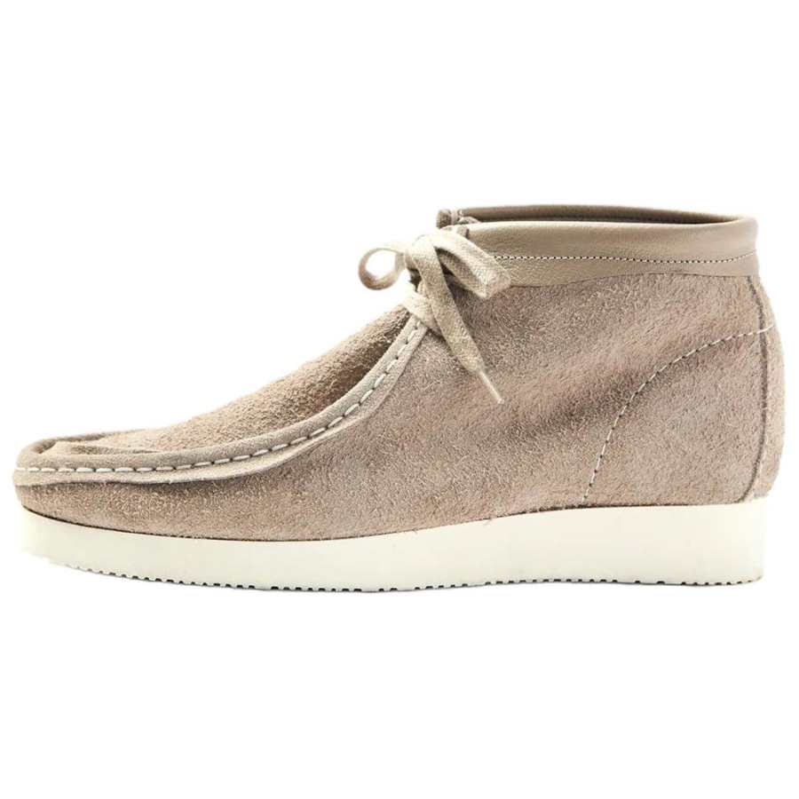 Clarks INVINCIBLE x Clarks Originals WALLABEE Nubuck Ankle Boots Men's Taupe