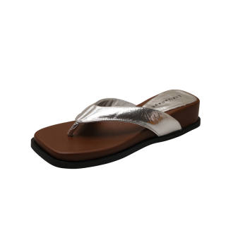 NUNZ Rubber Sole Flip Flops Women's