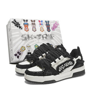 SK.TRIP Coverage Abrasion Resistant Lightweight Support Height Increasing Low top Skateboard Shoes Unisex Panda Black