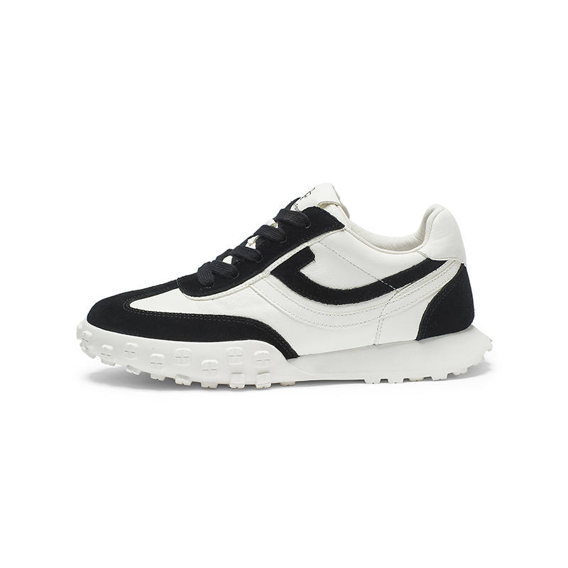 Coup De Foudre Low top Skateboard Shoes Women's