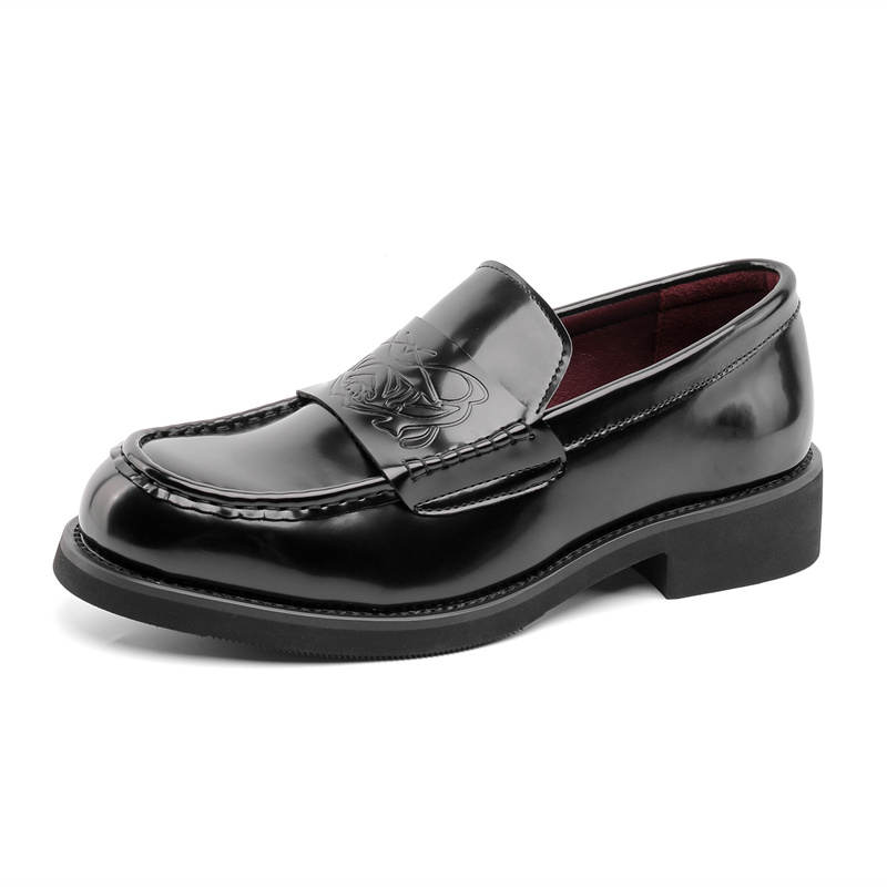 V05 V05 Loafers Unisex Black