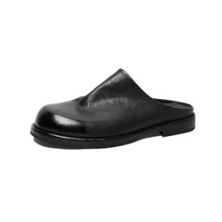 SAINTNJORD Closed Toe Slippers Men's Black