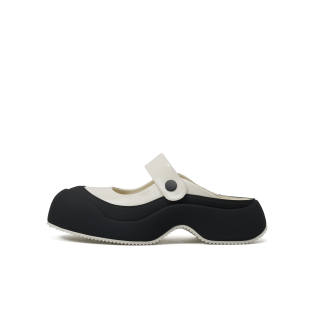 CORINNA DI MARSALA Rubber Sole Skeleton Slip Resistant Closed Toe Slippers Women's