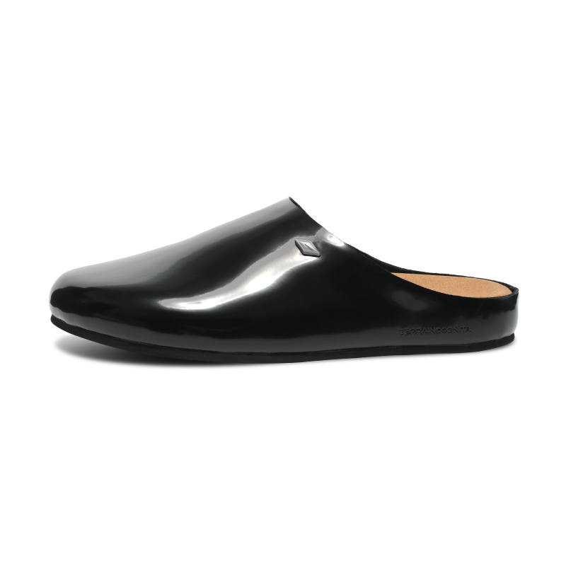 TERRA INCOGNITA Abrasion Resistant Slip Resistant Closed Toe Slippers Unisex