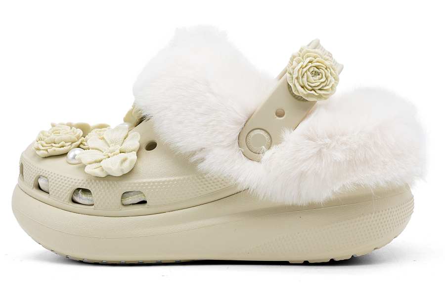 Crocs Crocs Classic Clog Marvelous Pen Blossoms EVA Fleece Lined, Minimalist Style Clogs Unisex Bone White