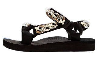 Arizona Love Pearl Chain Detailed Sandals