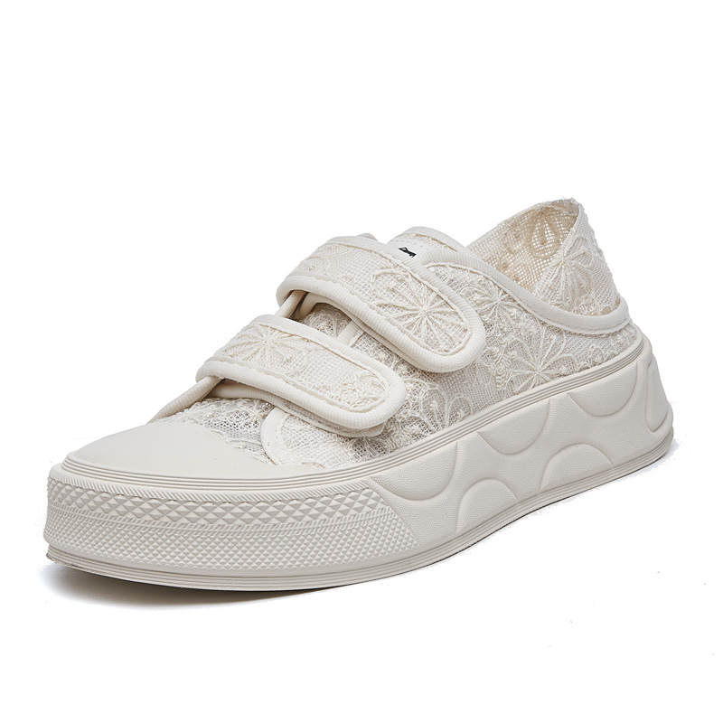 GONGNIUMEILI Low top Skateboard Shoes Women's
