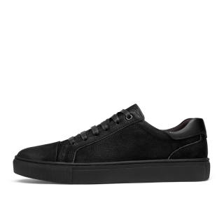ZOIBBOE Skateboard Shoes Unisex Low Top Black, White