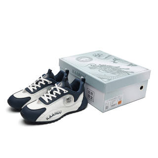 KAAHOO Slip Resistant And Breathable Slip Resistant And Breathable Low top Casual Shoes Unisex