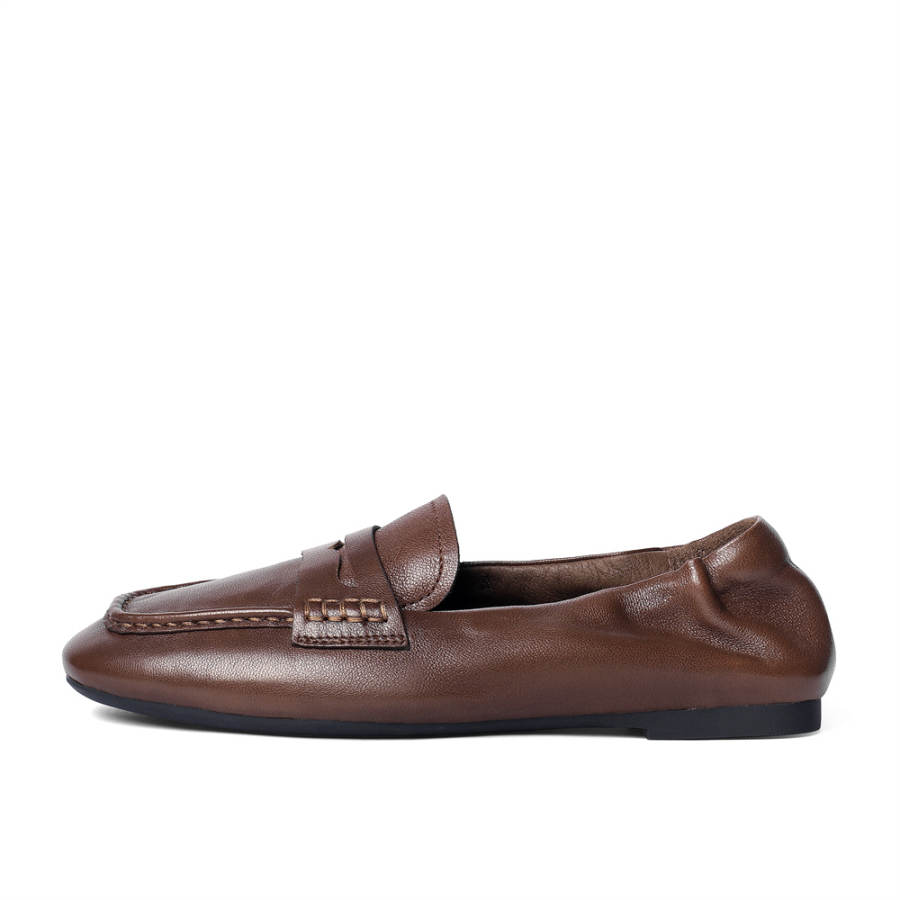 Senda Sheepskin Loafers Women's