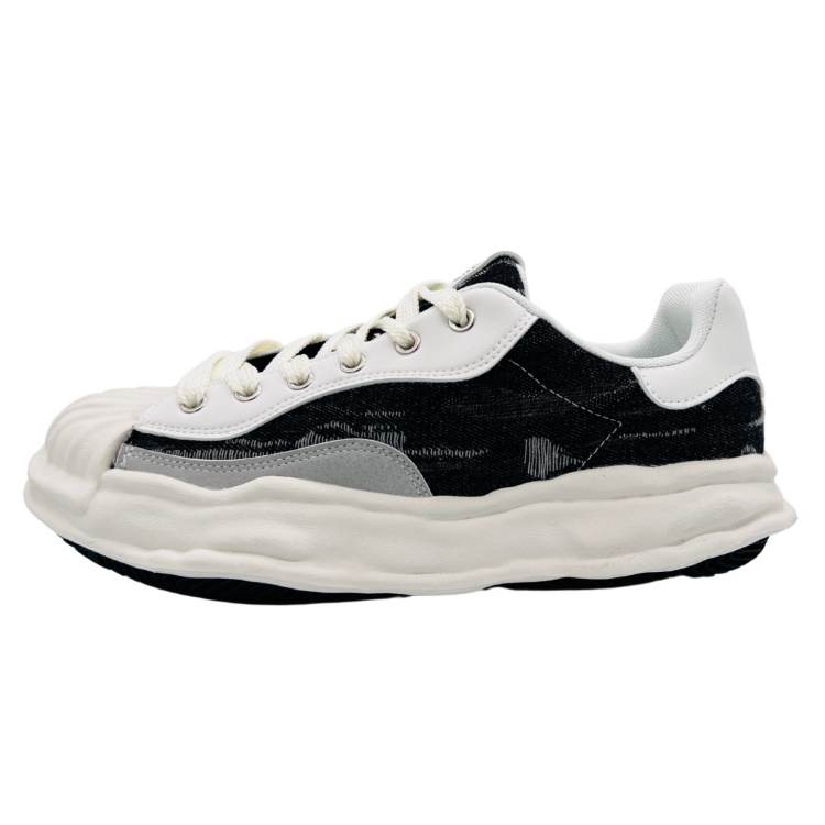 QIANJIN Low top Casual Shoes Men's Black