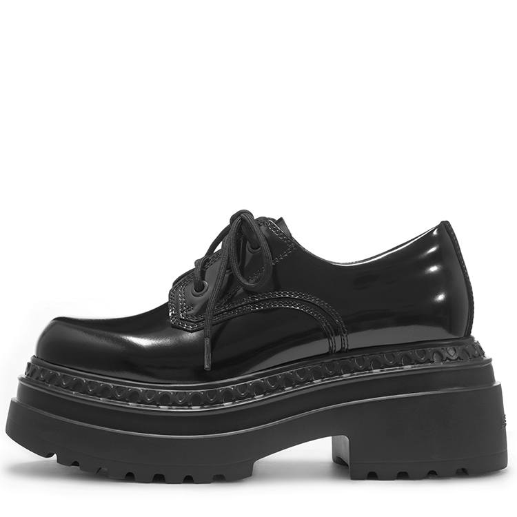 VITTORIO VENTURA Cow Leather Loafers Women's Black